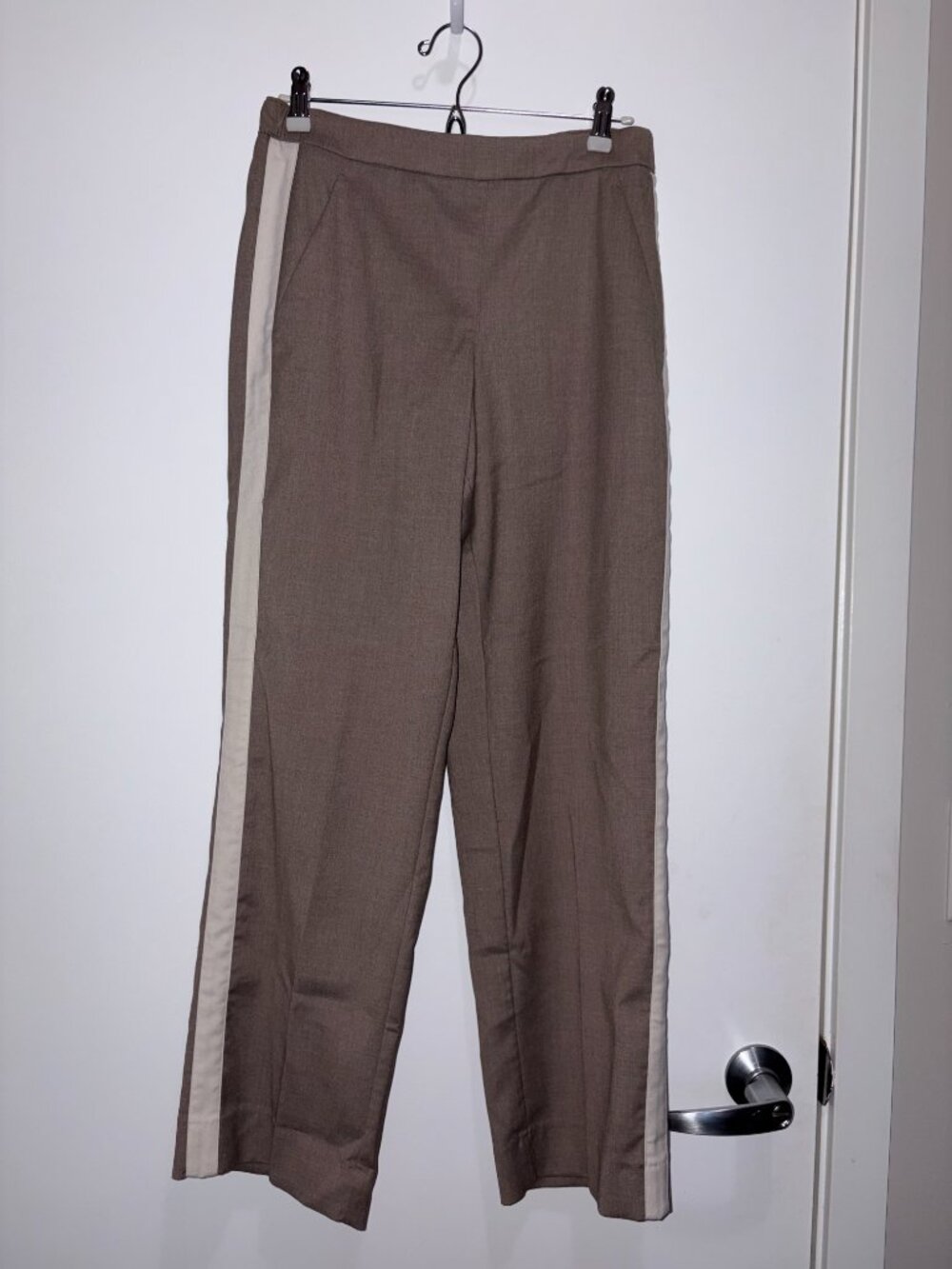 Abercrombie & Fitch Side Stripe Pull-On Pant